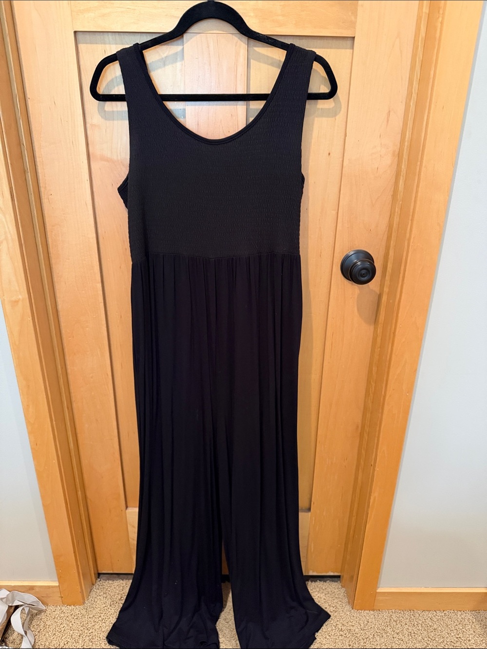 Black Sleeveless Wide-Leg Jumpsuit with pockets